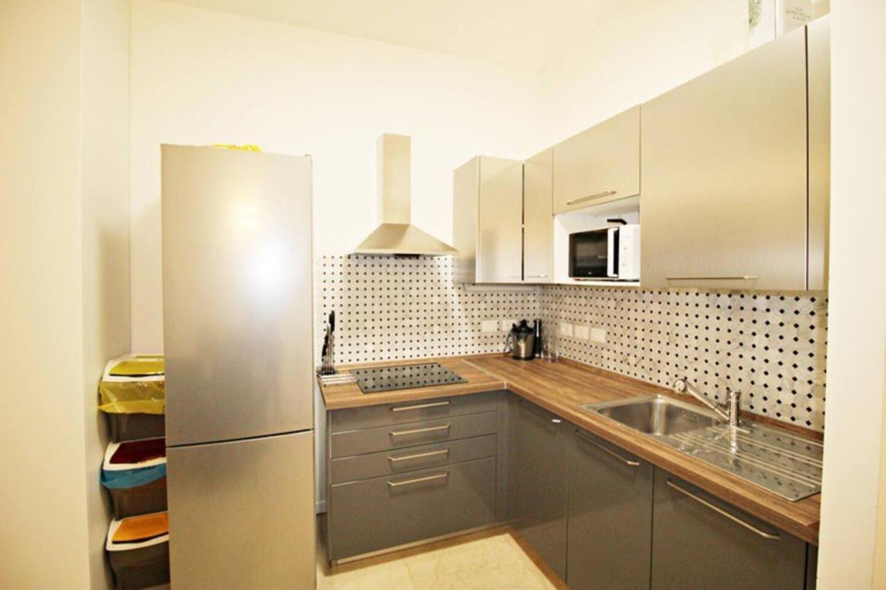 Ugo Bassi Lux Apartment Bolonya Dış mekan fotoğraf