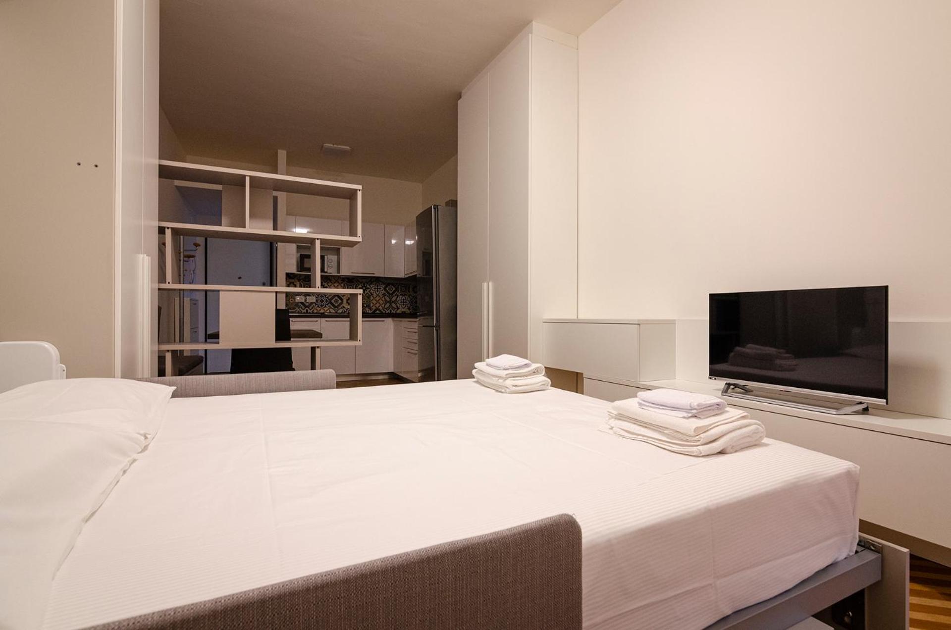 Ugo Bassi Lux Apartment Bolonya Dış mekan fotoğraf